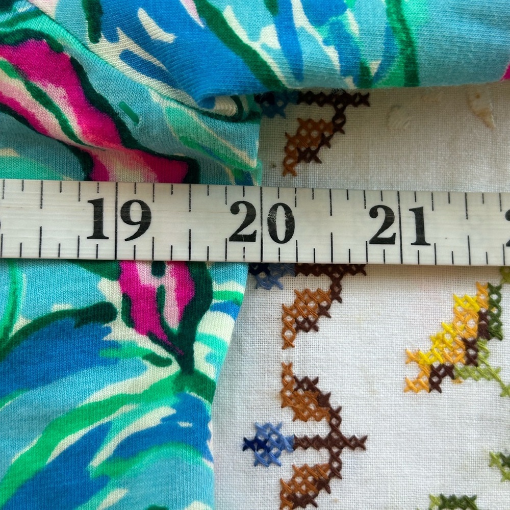 Lilly Pulitzer Porto Blue Fontaine Tropical Toucan Floral Top LARGE NWOT - Picture 14 of 15